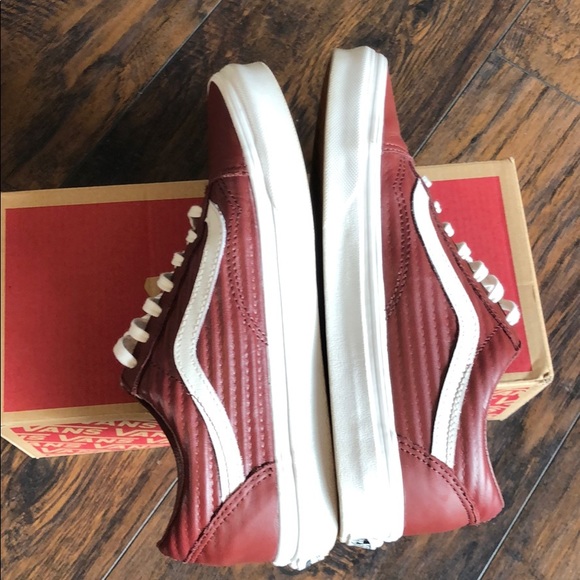 Leather MOTO vans - Picture 5 of 6